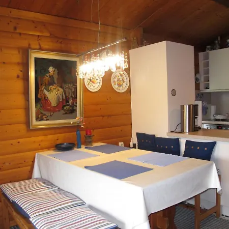 Chalet Theissen 木屋 *